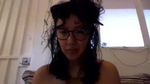 _tutti_frutti_ online show from 3, 3, 2025