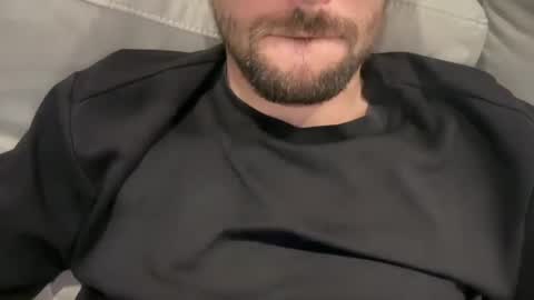 Snapshot of _ur_happy_meal chatting on 27, 9, 2025 DJ online show from 27, 9, 2025