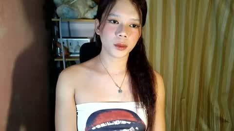 _urpetitegirl online show from 13, 6, 2026