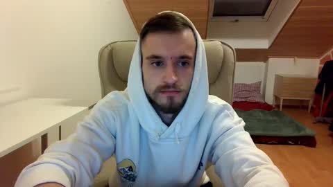 Snapshot of _v_l_a_d_ chatting on 1, 2, 2025 Vlad online show from 1, 2, 2025