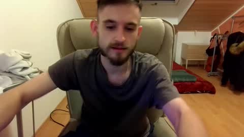 Snapshot of _v_l_a_d_ chatting on 3, 2, 2025 Vlad online show from 3, 2, 2025