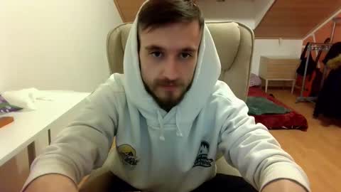 Snapshot of _v_l_a_d_ chatting on 6, 2, 2025 Vlad online show from 6, 2, 2025