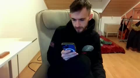 Snapshot of _v_l_a_d_ chatting on 7, 2, 2025 Vlad online show from 7, 2, 2025