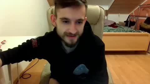 Snapshot of _v_l_a_d_ chatting on 15, 2, 2025 Vlad online show from 15, 2, 2025