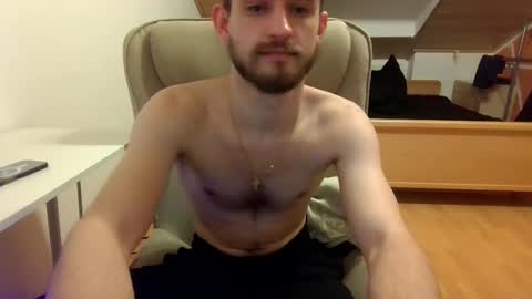 Snapshot of _v_l_a_d_ chatting on 5, 3, 2025 Vlad online show from 5, 3, 2025