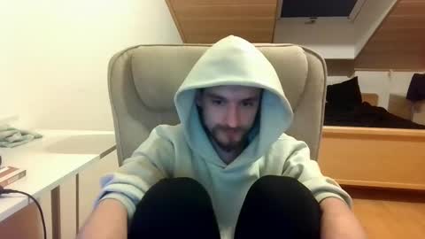 Snapshot of _v_l_a_d_ chatting on 6, 3, 2025 Vlad online show from 6, 3, 2025