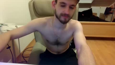 Snapshot of _v_l_a_d_ chatting on 7, 3, 2025 Vlad online show from 7, 3, 2025