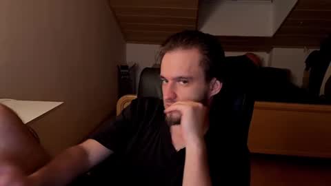 Vlad online show from 3, 7, 2026