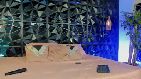 Snapshot of _valentina_69 chatting on 19, 2, 2025 _valentina_69 online show from 19, 2, 2025