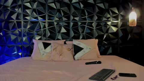 Snapshot of _valentina_69 chatting on 27, 2, 2025 _valentina_69 online show from 27, 2, 2025