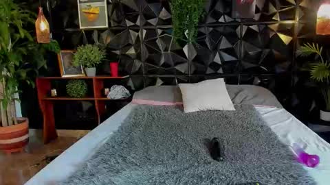 Snapshot of _valentina_69 chatting on 16, 10, 2025 _valentina_69 online show from 16, 10, 2025