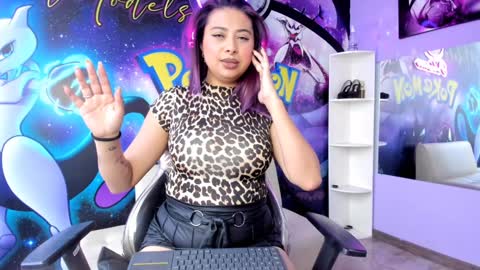 _valeryboobs_ online show from 17, 1, 2025