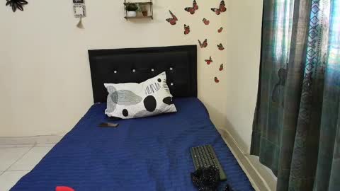 _victoriia_971 online show from 18, 2, 2025