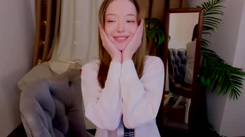 Violet online show from 21, 2, 2025