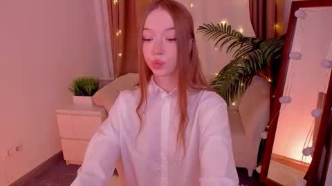 Violet online show from 19, 10, 2025