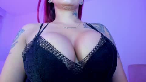 Snapshot of _viviana chatting on 21, 2, 2026 INSTAGRAM pinzon viviana online show from 21, 2, 2026