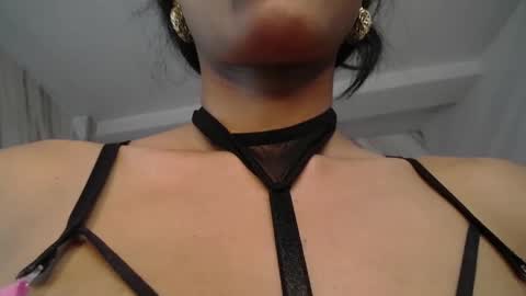 Snapshot of _wendy_b chatting on 9, 3, 2025  wendy  online show from 9, 3, 2025