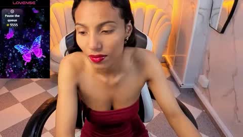 Snapshot of _wendy_b chatting on 29, 11, 2025 wendy online show from 29, 11, 2025