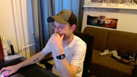 Snapshot of _whoisthatguy_ chatting on 8, 6, 2026 _whoisthatguy_ online show from 8, 6, 2026