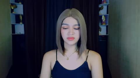 _xxlilly online show from 5, 5, 2026