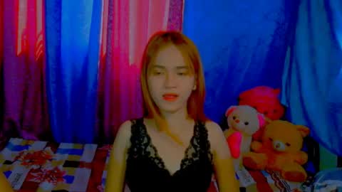 _xxlilly online show from 11, 5, 2026