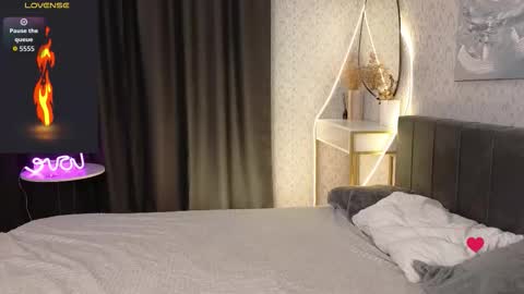 Snapshot of _your_sweetdream chatting on 8, 1, 2026 Jasmine online show from 8, 1, 2026