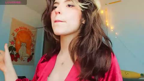 _yourcherrybomb online show from 18, 2, 2025