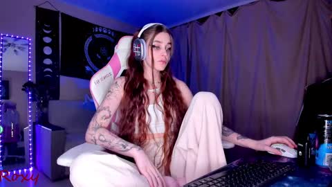 Roxy online show from 25, 2, 2025