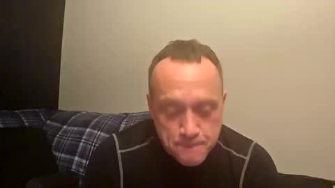 Snapshot of a47shavedgingbiside chatting on 27, 10, 2025 a47shavedgingbiside online show from 27, 10, 2025
