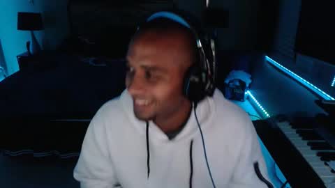 a4orce online show from 29, 10, 2025