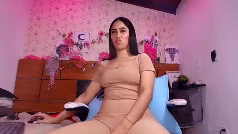 Snapshot of a_aisha chatting on 9, 9, 2025 Aisha online show from 9, 9, 2025