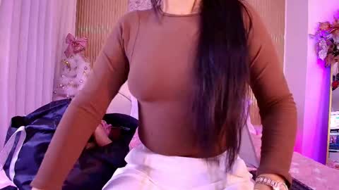 Snapshot of a_aisha chatting on 22, 11, 2025 Aisha online show from 22, 11, 2025