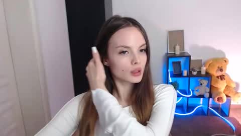 Snapshot of a_ariella_ chatting on 4, 11, 2025 a_ariella_ online show from 4, 11, 2025