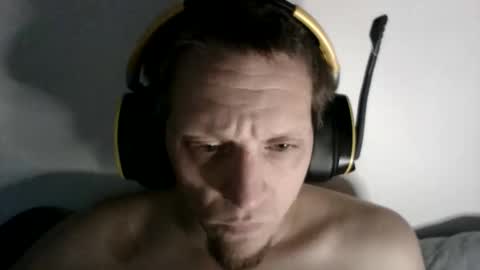 Snapshot of a_bored_dragon chatting on 2, 11, 2025 A Bored Dragon online show from 2, 11, 2025