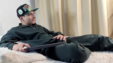 alejo online show from 14, 12, 2024