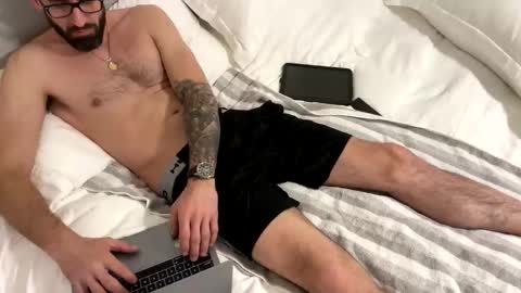 A Long Shlong online show from 11, 4, 2026