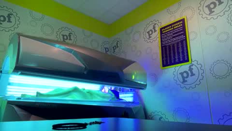 a_rae93 online show from 19, 9, 2025