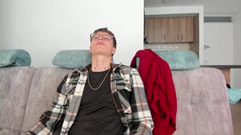 A Sexy Couple online show from 8, 12, 2024