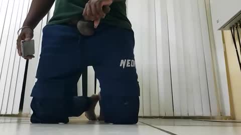 Aachujos online show from 12, 4, 2026