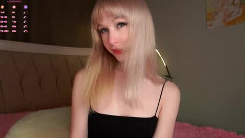 Snapshot of aameow chatting on 18, 9, 2025 Amy online show from 18, 9, 2025