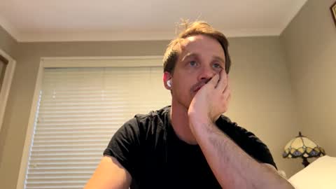 Kris online show from 8, 4, 2026