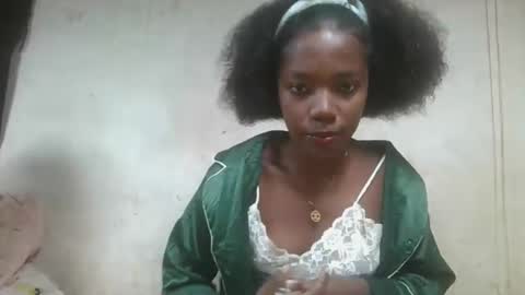 aangelinee online show from 18, 10, 2025