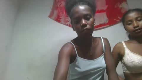 aangevelo online show from 14, 12, 2025