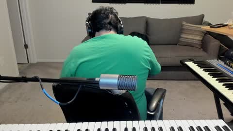 Aaron online show from 25, 12, 2024