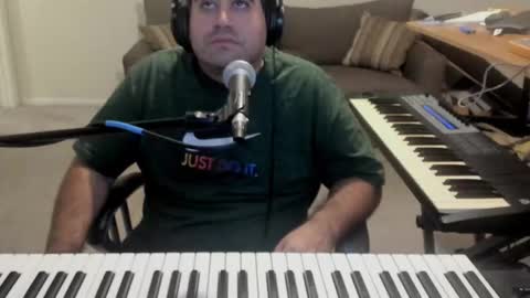 Aaron online show from 12, 10, 2025