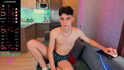 Aaron Bang online show from 14, 12, 2025