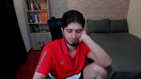 Snapshot of aaron_paul_ chatting on 24, 1, 2025 Aaron online show from 24, 1, 2025