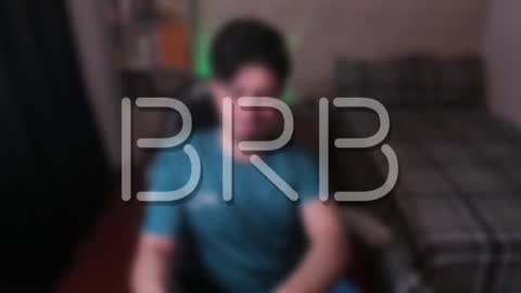 Snapshot of aaron_paul_ chatting on 1, 3, 2025 Aaron online show from 1, 3, 2025