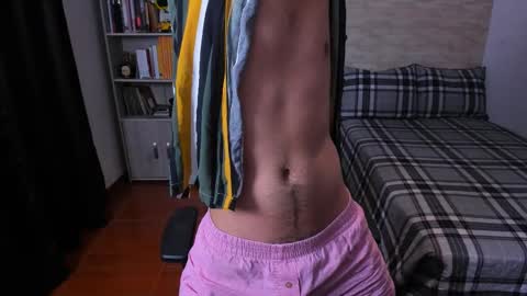 Snapshot of aaron_paul_ chatting on 13, 11, 2025 Aaron online show from 13, 11, 2025