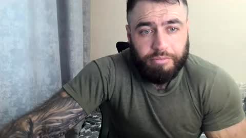Snapshot of aaron_royal chatting on 13, 6, 2026 Davin tayl online show from 13, 6, 2026